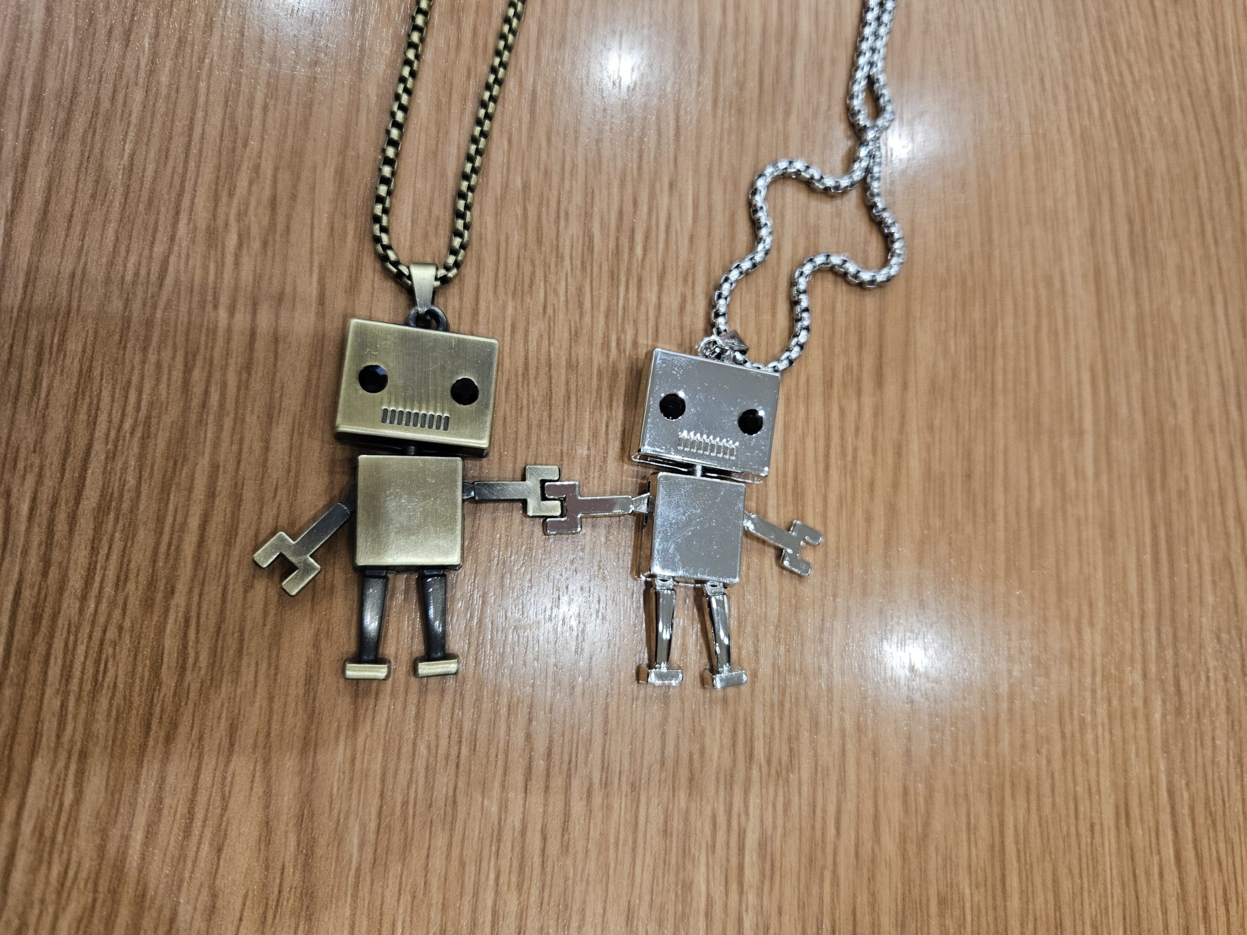 この前買ったロボットのキーホルダー